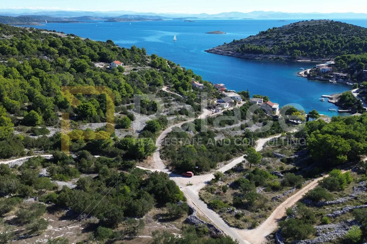 građevinsko zemljište sa predivnim pogledom neposredno uz obalu, žirje - slika 6