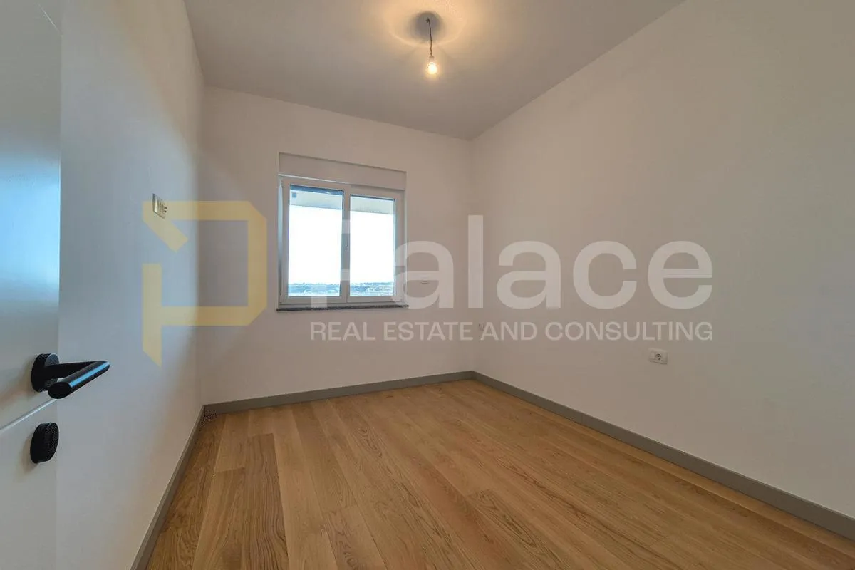 luksuzni penthouse s pogledom na more i garažom u pomeru - slika 5