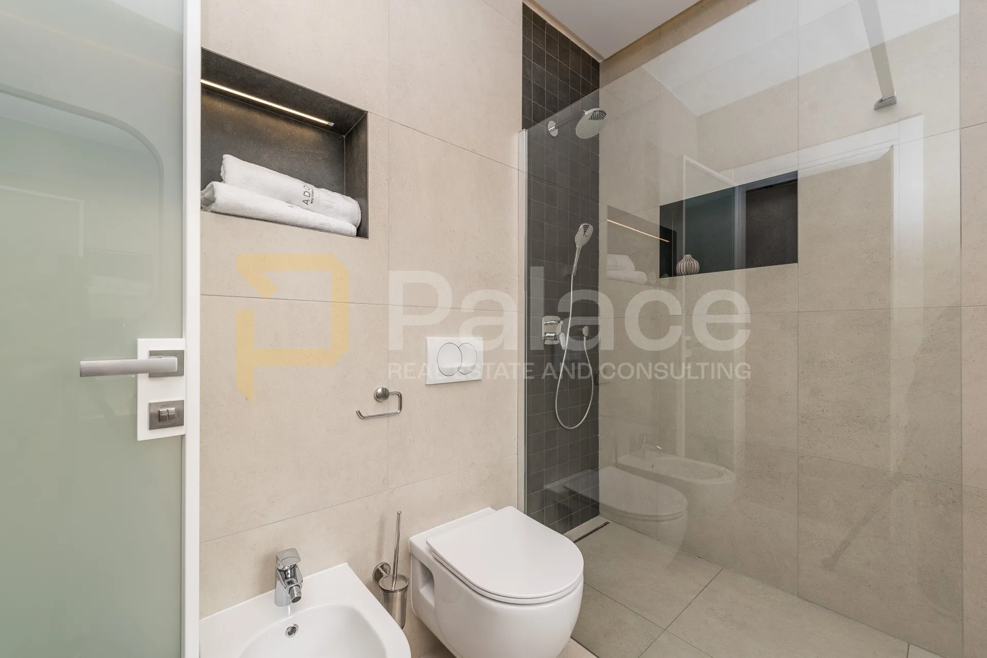 luksuzna villa s bazenom, 425m2 - slika 15