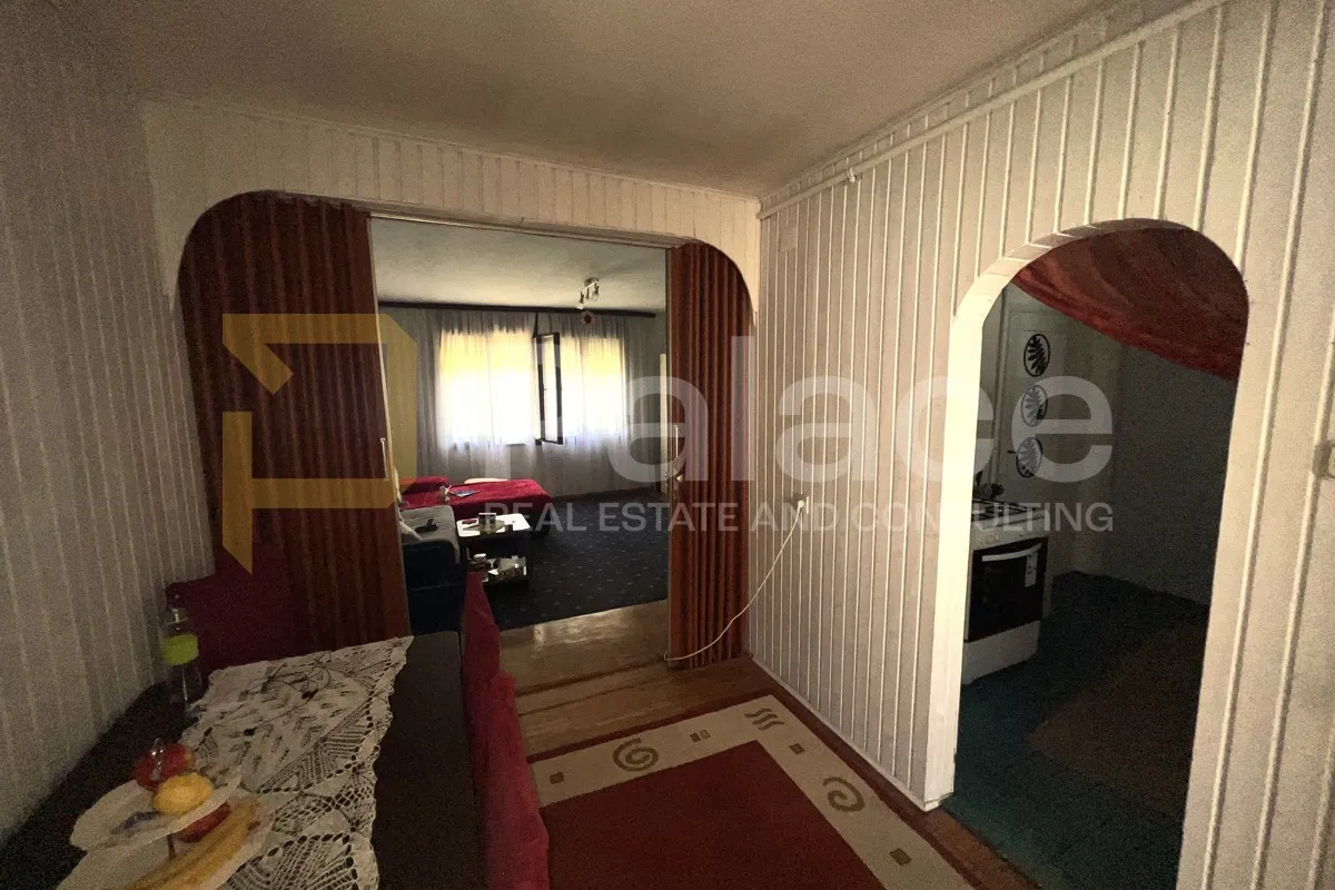 zagreb - dubec: kuća sa okućnicom i garažom 230 m2 - slika 14