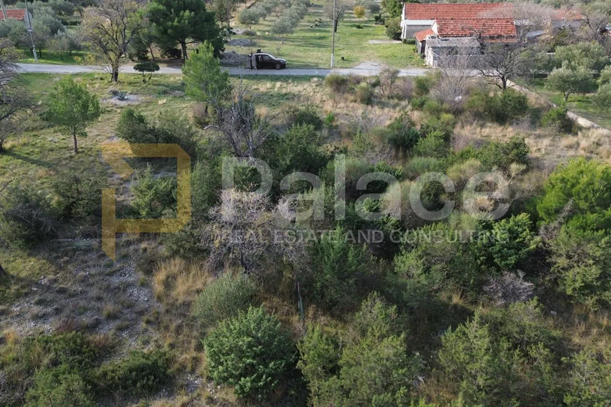 skradin: atraktivno građevinsko zemljište 937 m2 - slika 3