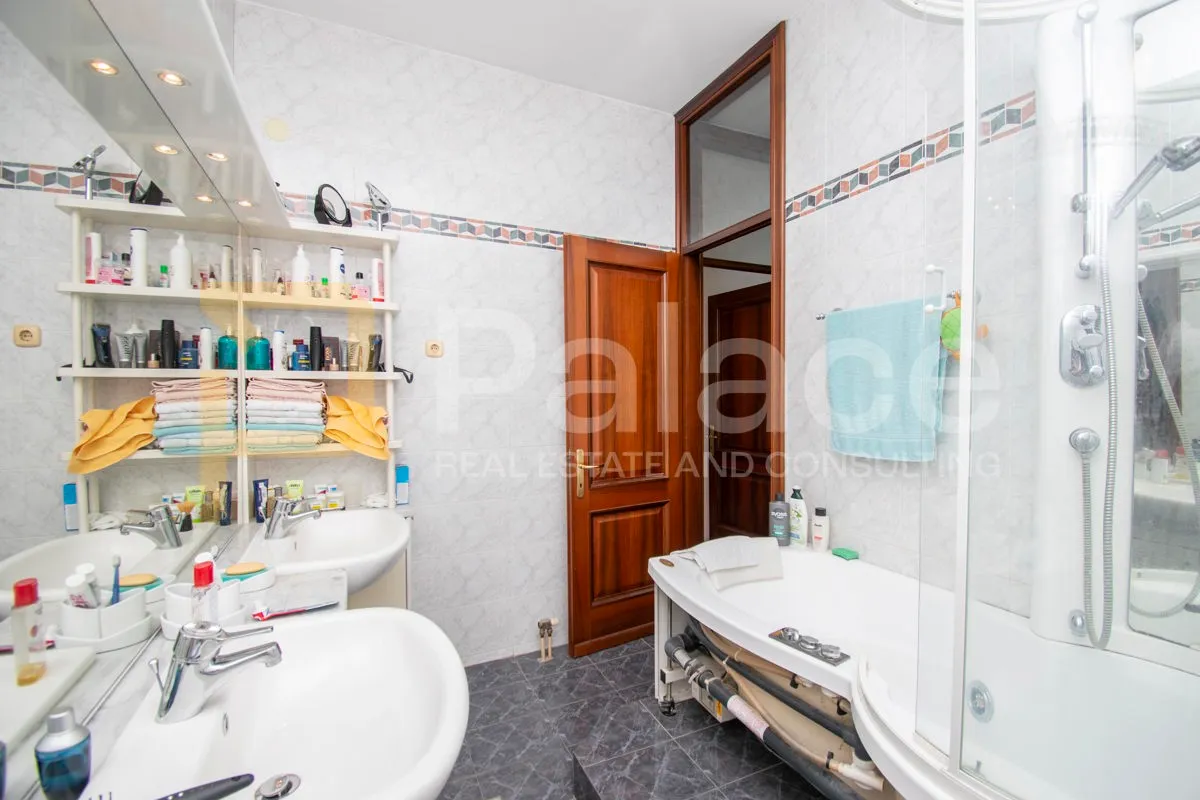 jedinstven penthouse u samom centru grada - slika 24