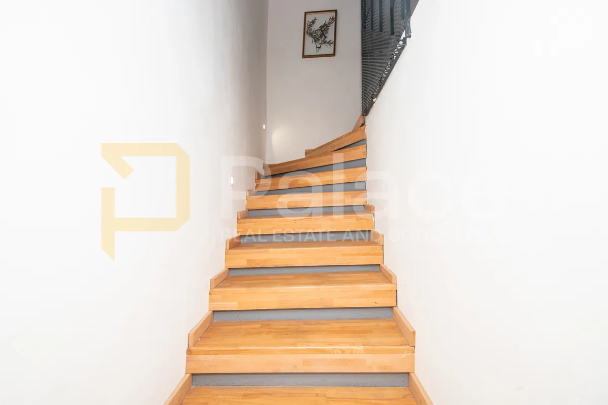 moderno uređena kuća s apartmanima u centru šibenika, 120 m2 - slika 3