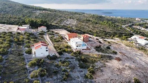 građevinsko zemljište, primošten, 1800 m2 - slika 2