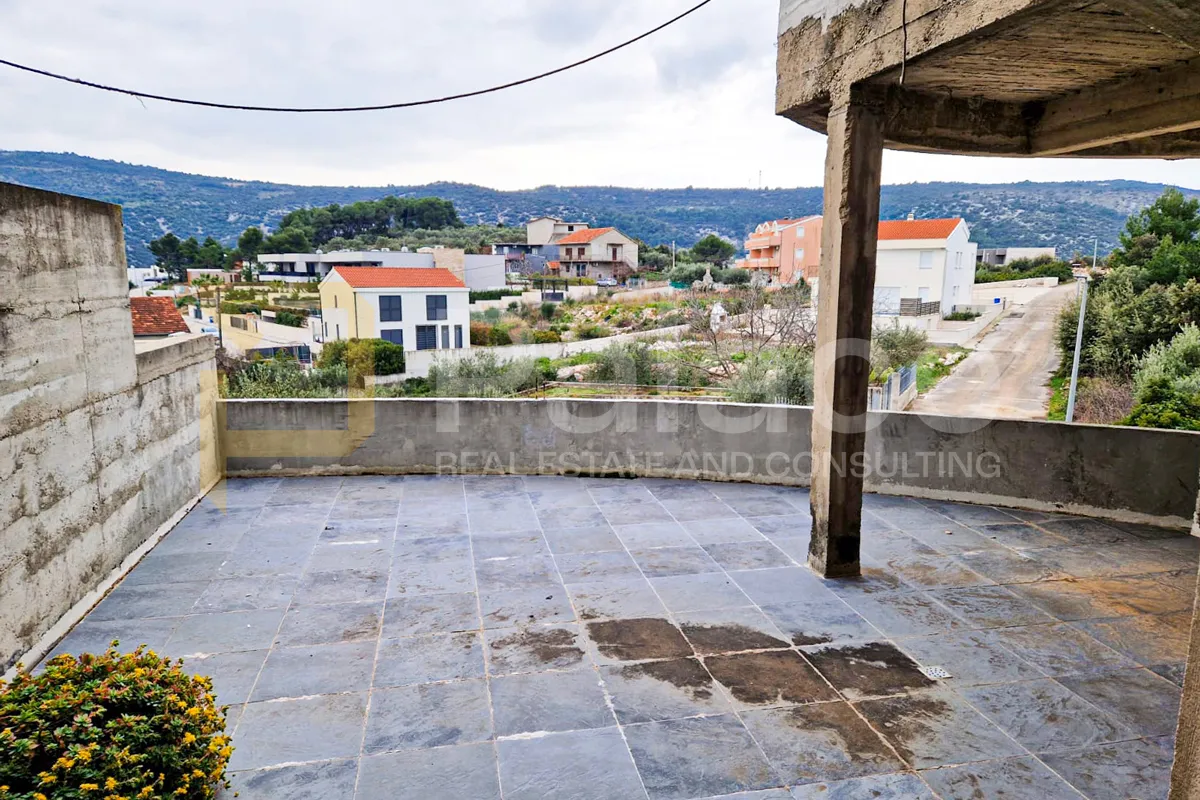 marina, kuća s velikim potencijalom, 579m2 - slika 12
