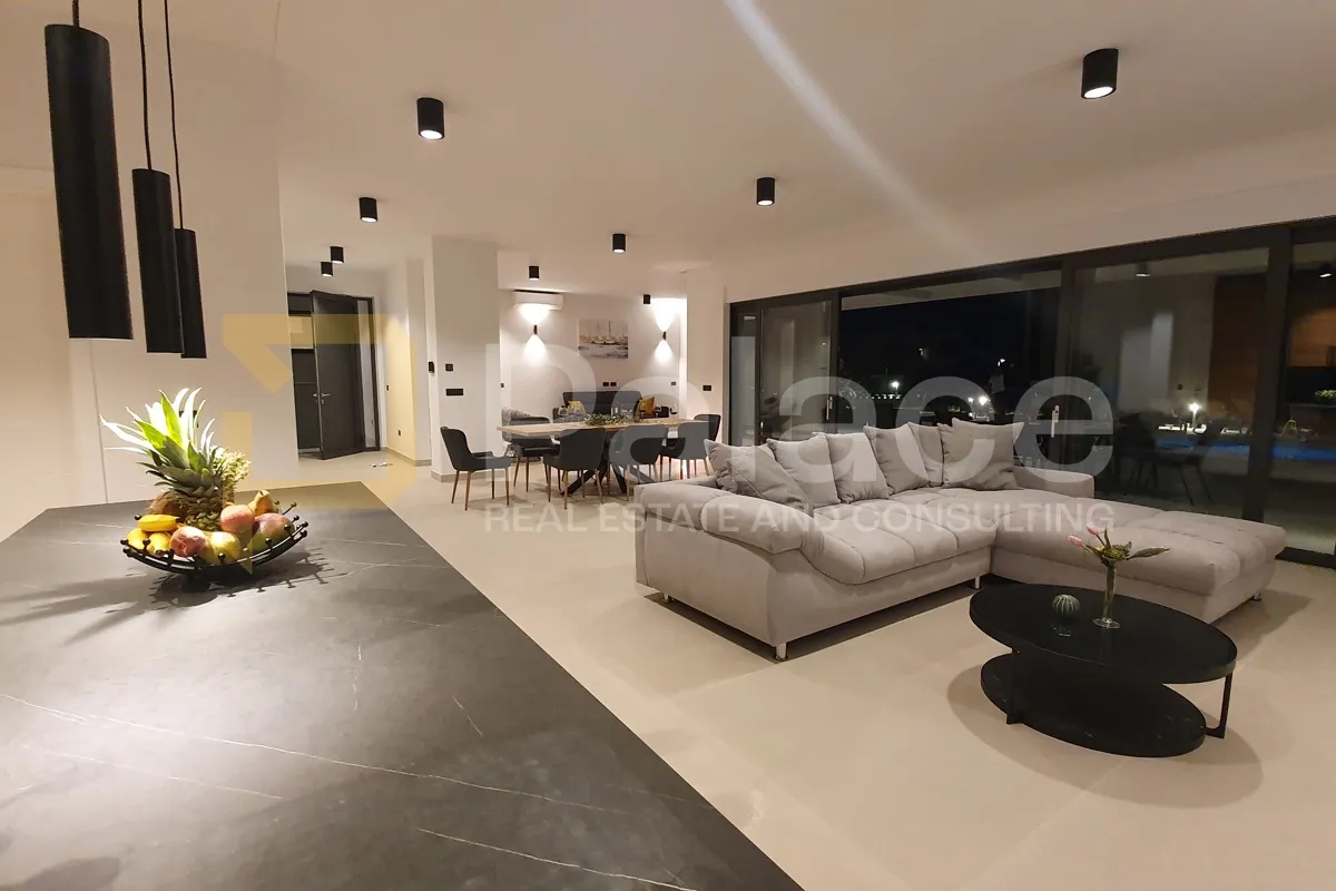 novalja : luksuzna vila 310 m2 s bazenom - slika 16