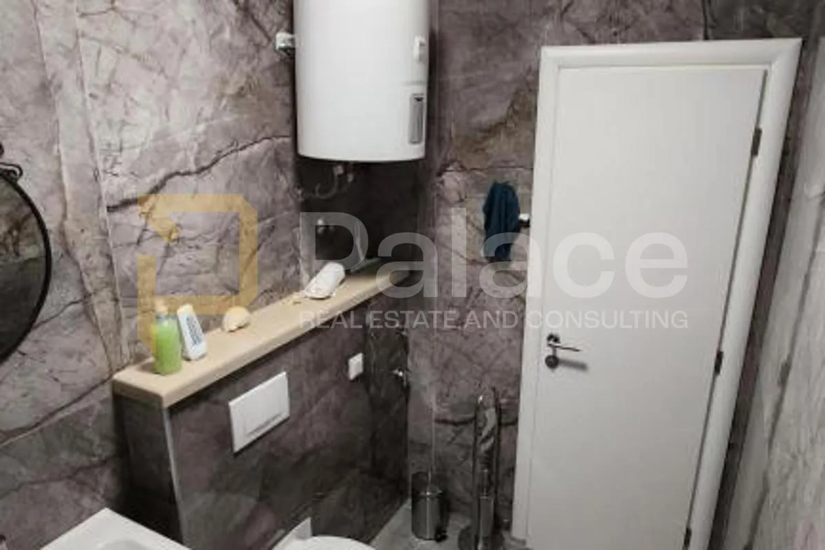 moderno opremljena apartmanska kuća, 1. red do mora, selca - slika 14