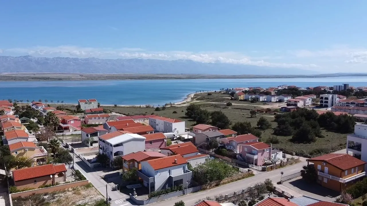 Građevinsko zemljište u naseljenom dijelu Vira 1337m2