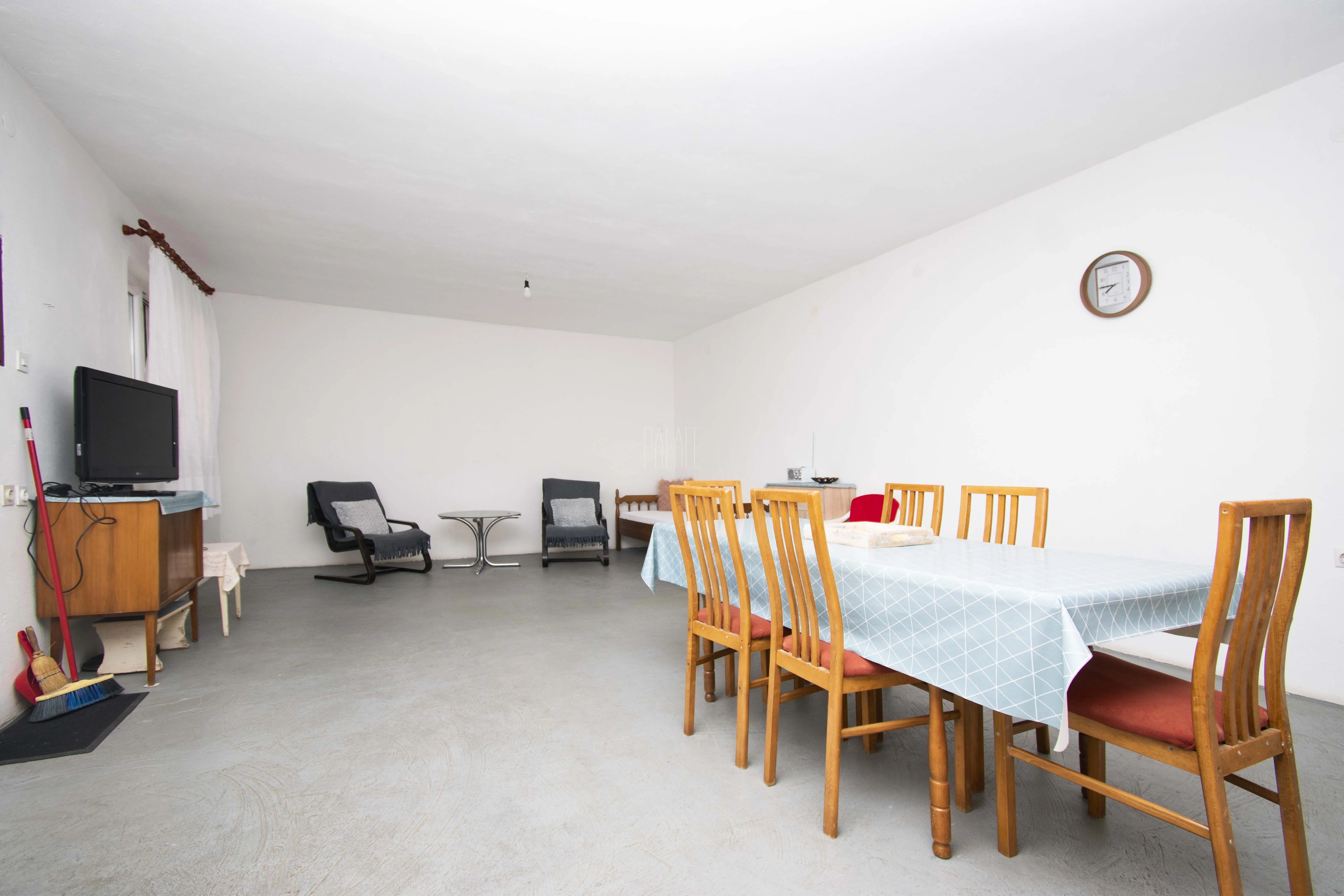 kuća s 5 stambenih jedinica: šibenik (meterize), 444.00 m2 - slika 3