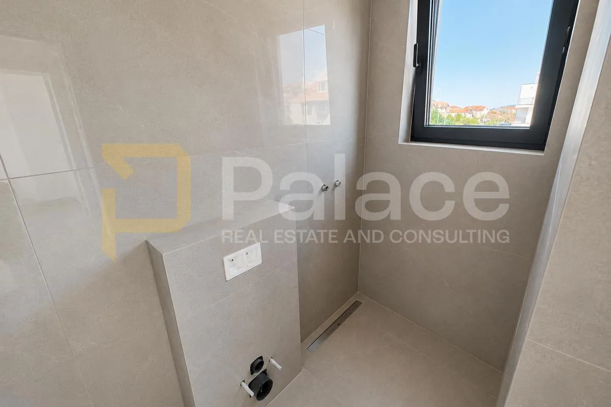 vrhunska novogradnja s bazenom – srima | 230 m od mora - slika 7
