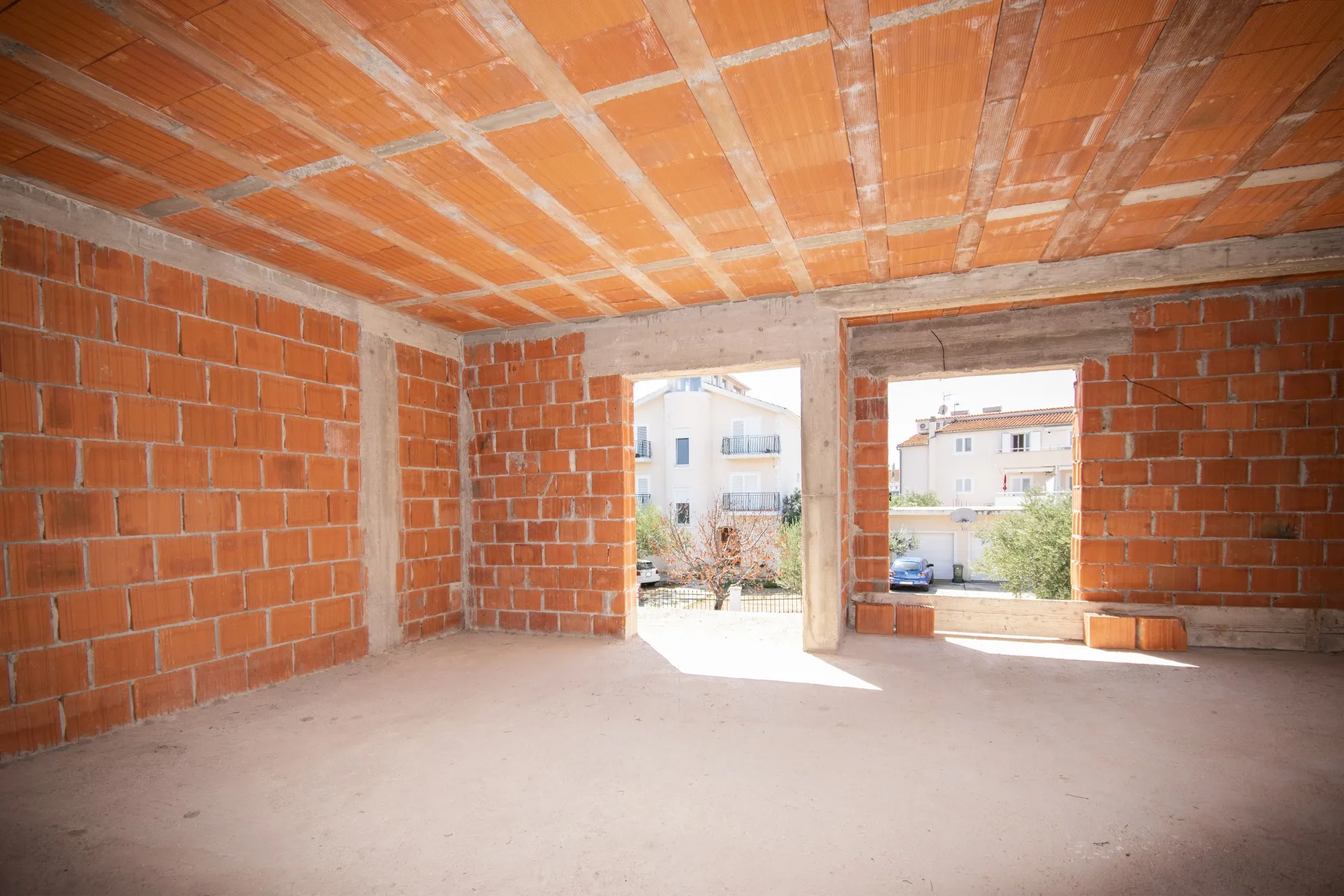 nezavršena zgrada na brodarici, 413,57 m2 - slika 8