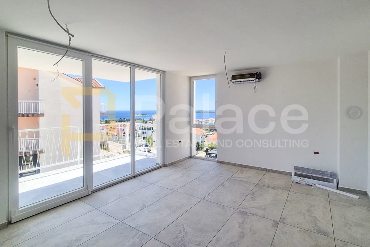 dvosoban stan u novogradnji s4 s pogledom na more 57 m2, rogoznica - slika 2