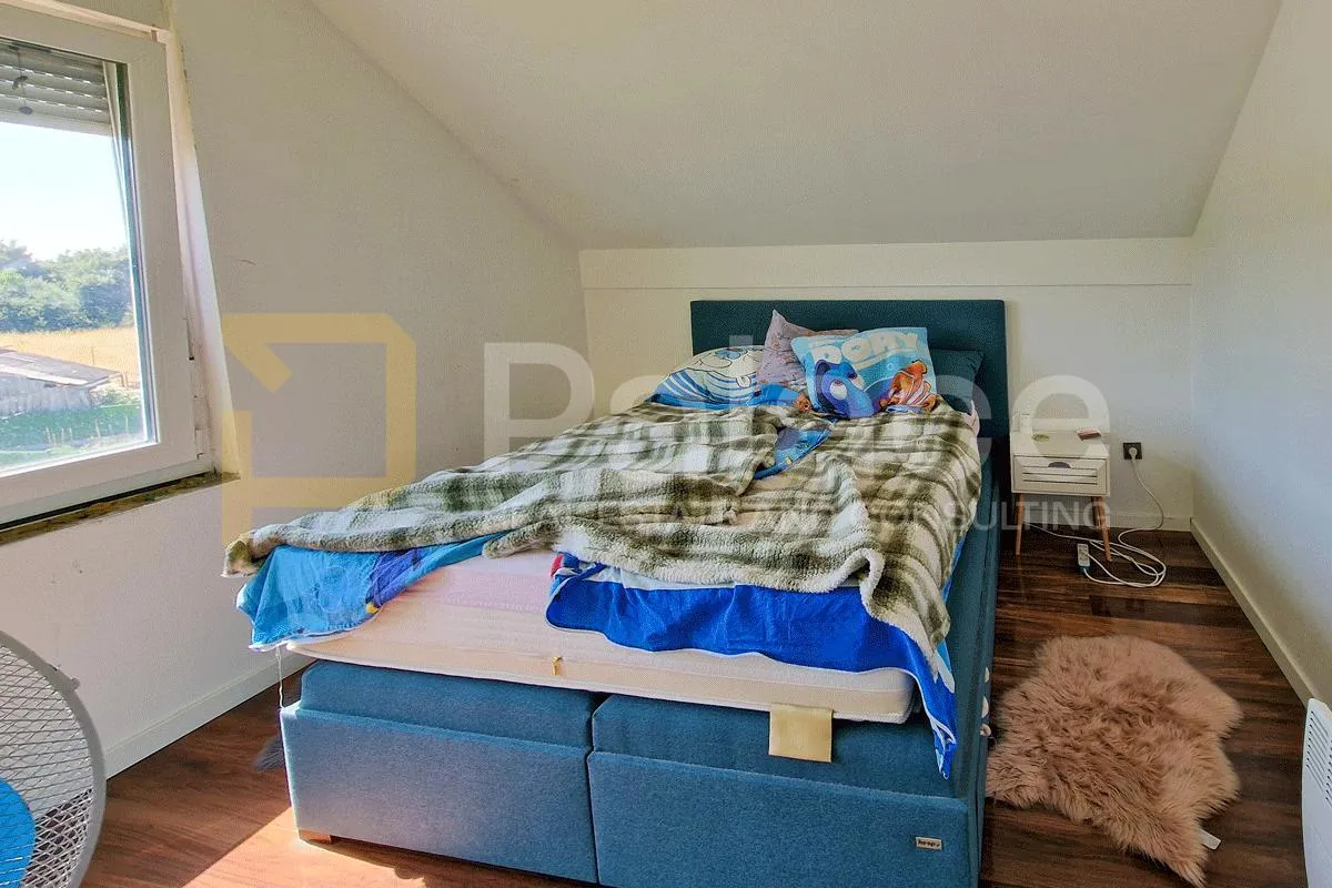 prodaja – kuća s dva stana, trnava, zagreb - slika 7