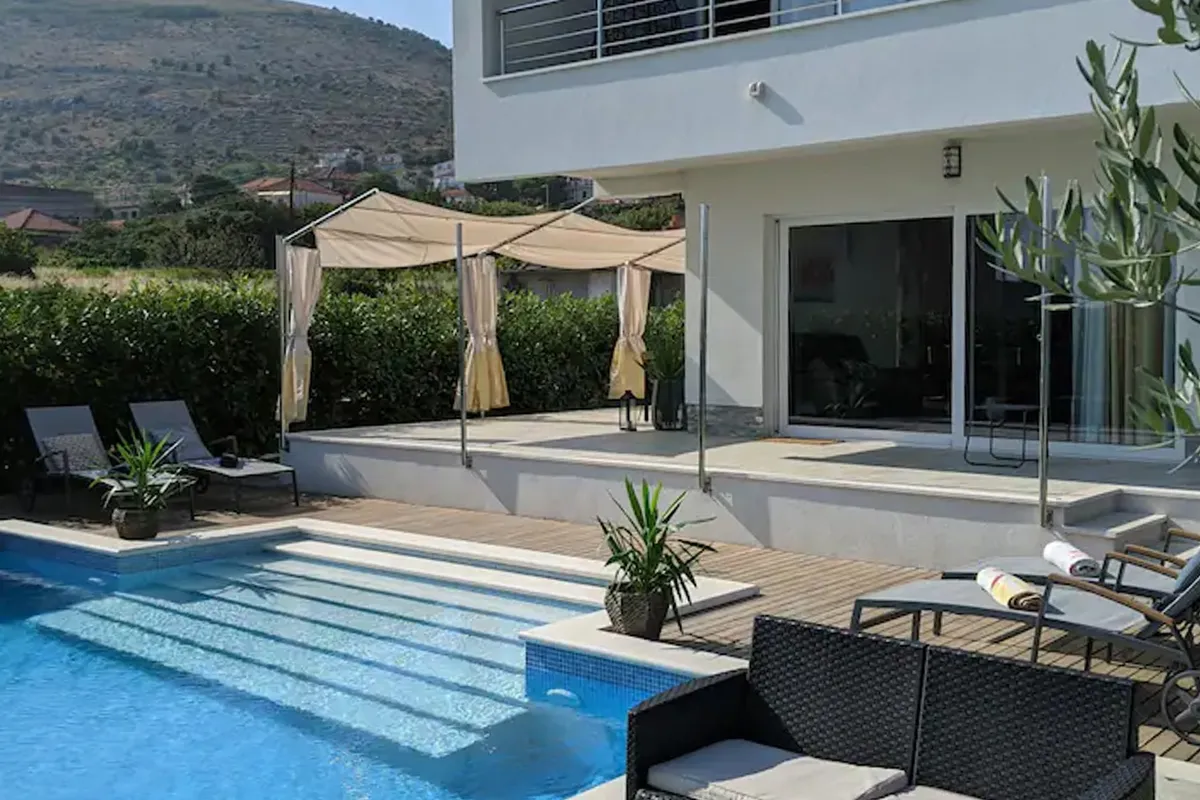 prekrasna kuća za odmor, seget donji - slika 2