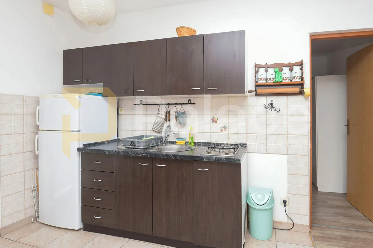 šparadići: kuća s pet stanova i pogledom na more - slika 20