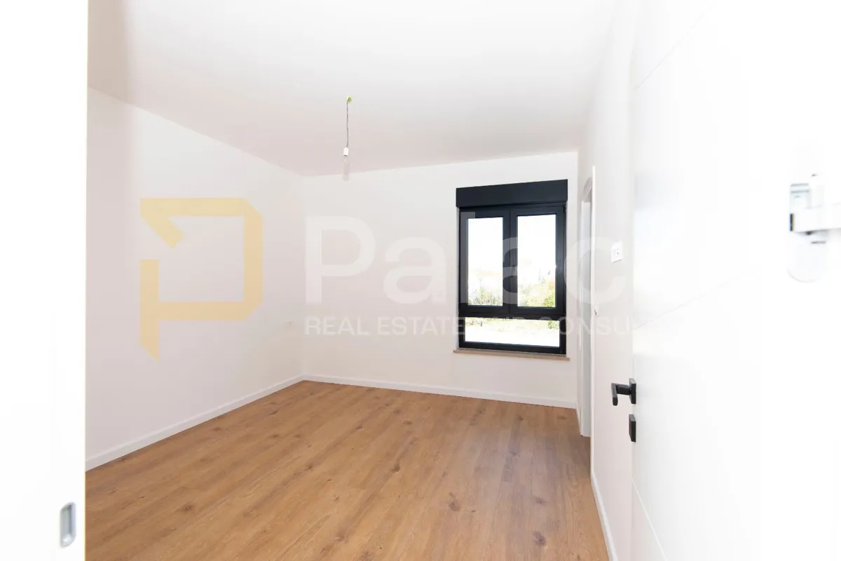 prostran trosoban stan s panoramskim pogledom, 133 m2, s4- tribunj - slika 10