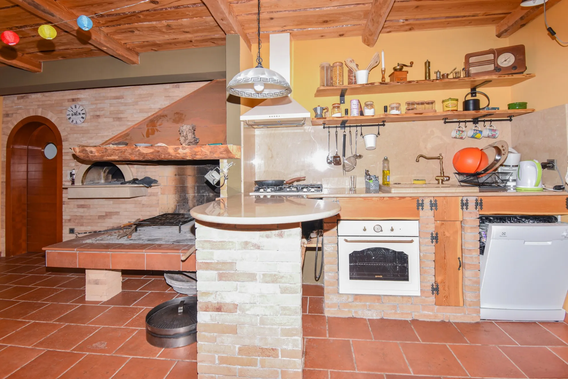 luksuzna vila s bazenom i pogledom na more, brodarica, 375 m2 - slika 8