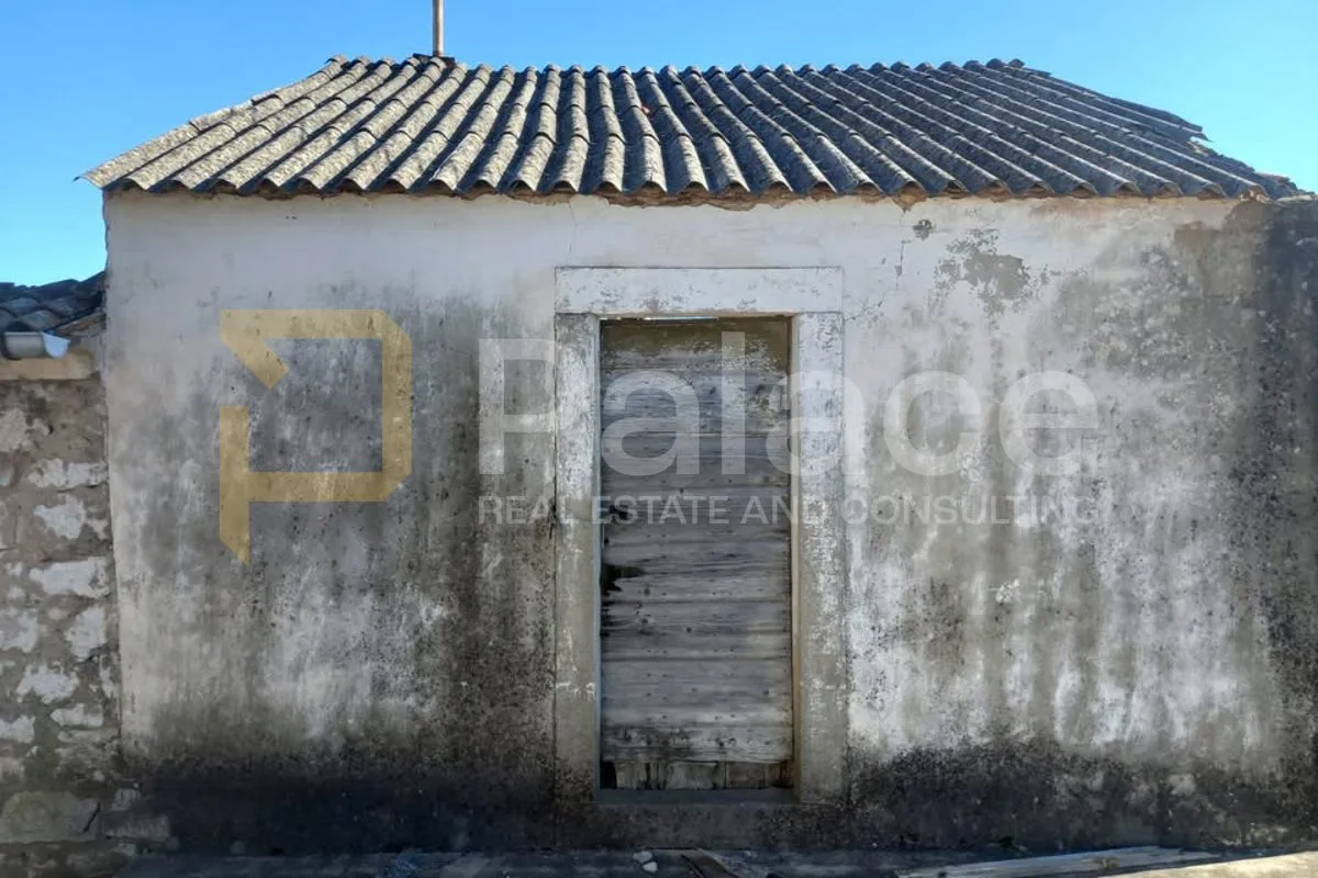 kamena kuća za renovaciju - lukoran - slika 4