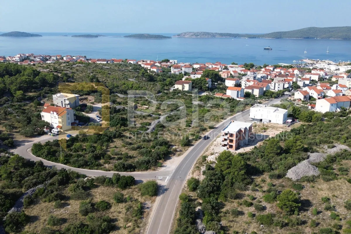 građevinsko zemljište površine 1805 m2 na brodarici - slika 3