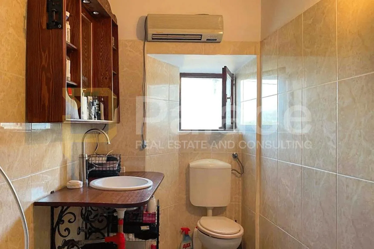 šarmantna kuća na otoku krku – dobrinj, 90 m², 180.000 € - slika 15