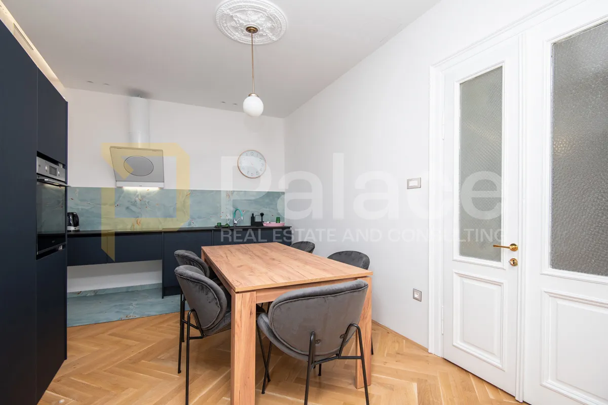 jedinstveni prostrani stan u centru šibenika – potpuno renoviran,80 m2 - slika 19
