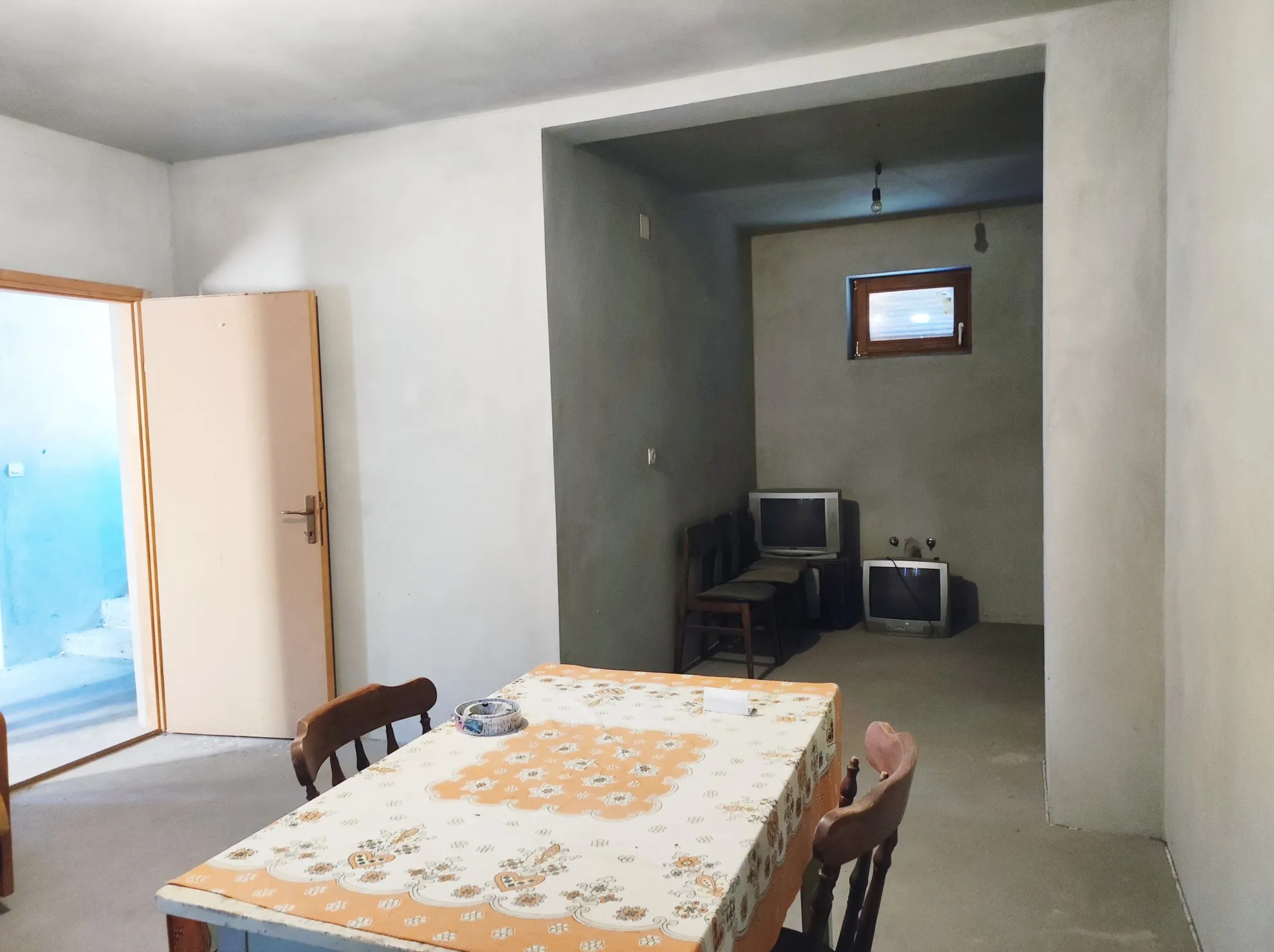 prodaje se kuća s velikim placem u karadžićevu -prilika! - slika 7