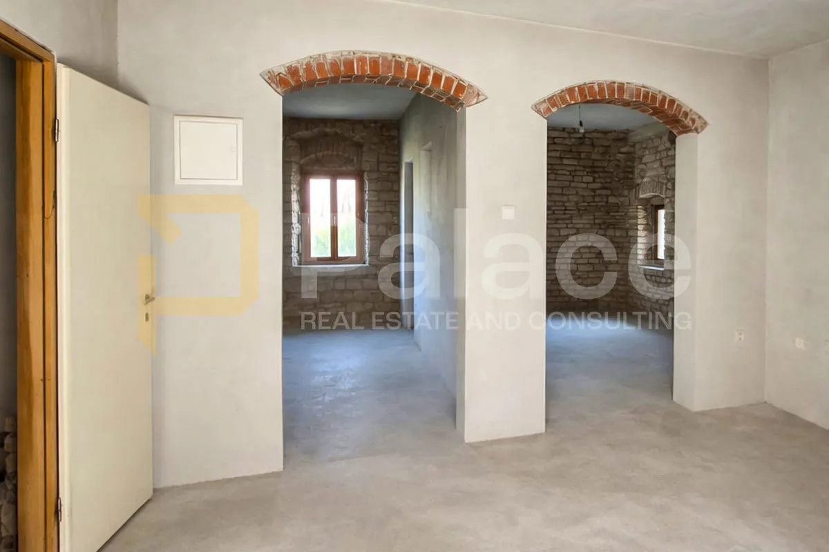kamena kuća na 3 etaže u srcu staroga šibenika, kulturno dobro, 150 m2 - slika 4
