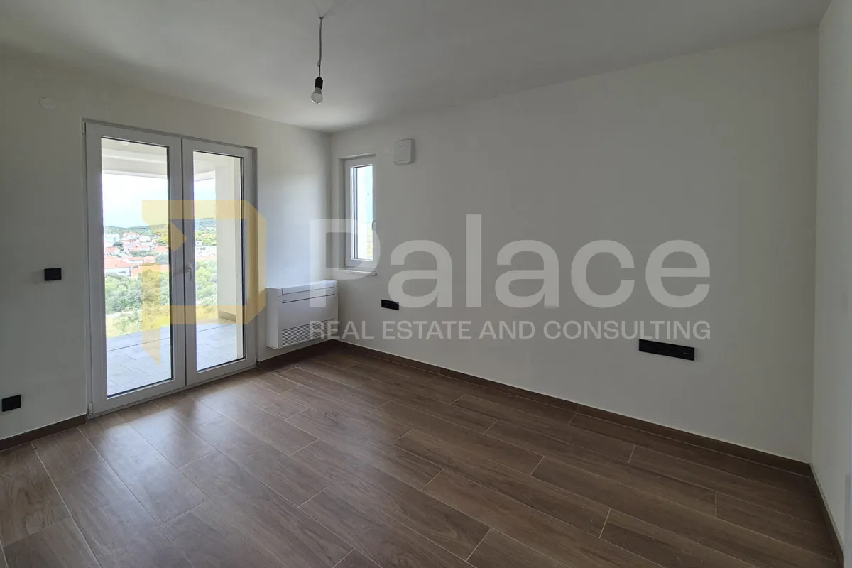 dvoetažni stan u novogradnji, 110m2 , jezera - slika 12