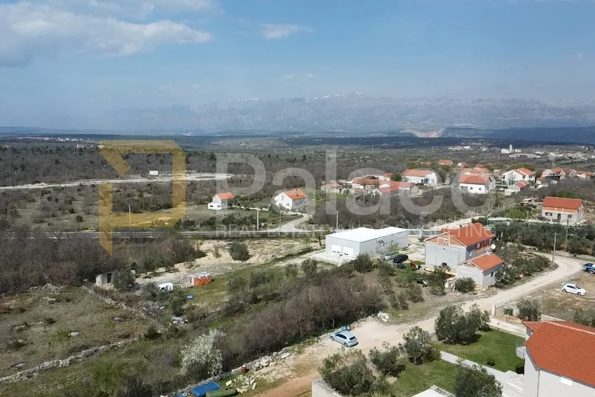 pridraga : građevinsko zemljište 2500 m2 - slika 4