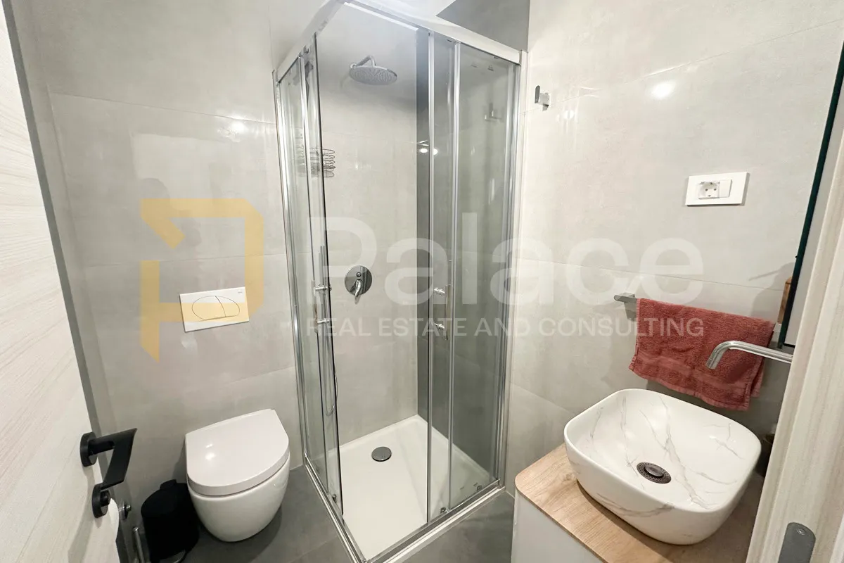 kuća s 2 stana i studio apartmanom, odlična prilika - šišan - slika 25