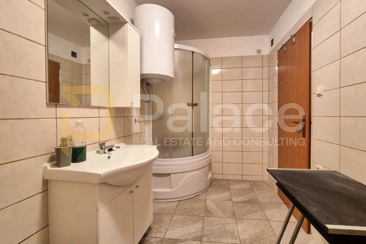 dvoetažni stan u staroj gradskoj jezgri, šibenik, 60 m2 - slika 11