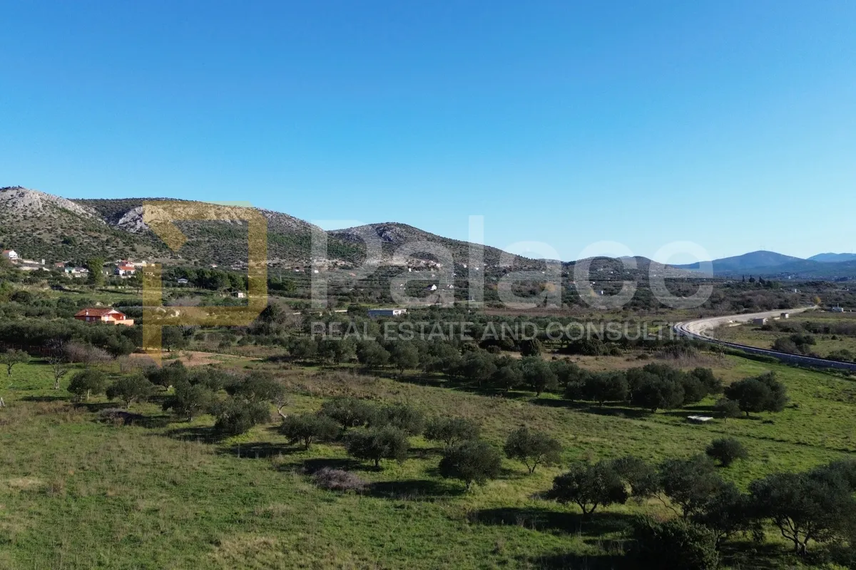 poljoprivredno zemljište, donje polje, 2532 m2 - slika 3