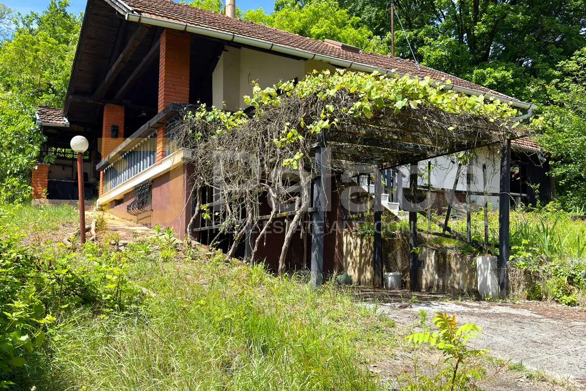 Vikendica u mirnom okruženju - Podvinje, Slavonski Brod