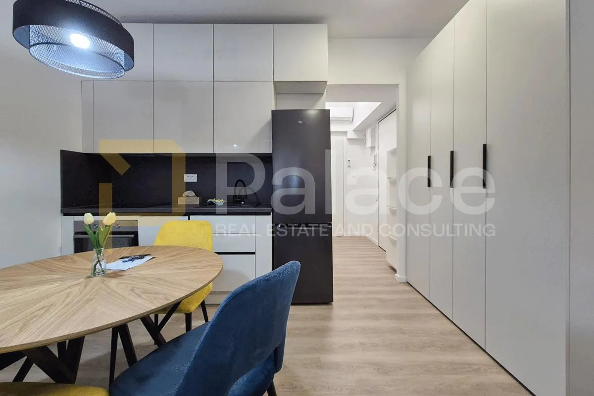 dizajnerski renoviran stan u kranjčevićevoj 35 m² - slika 4