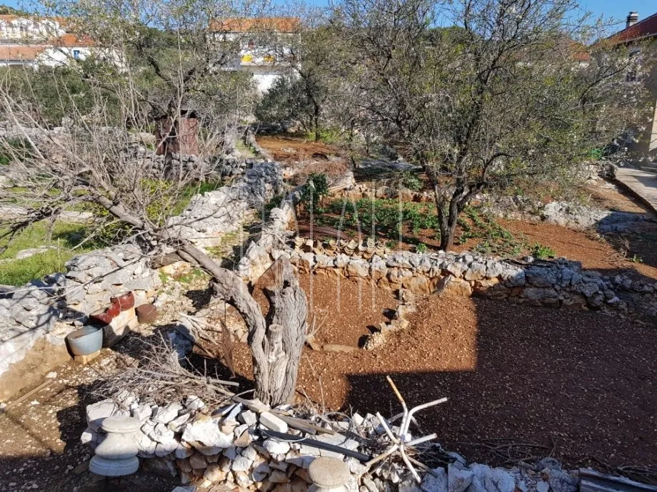 *mirna lokacija 1.red do mora *kamena kuća: kaprije, katnica, 150 m2 - slika 4