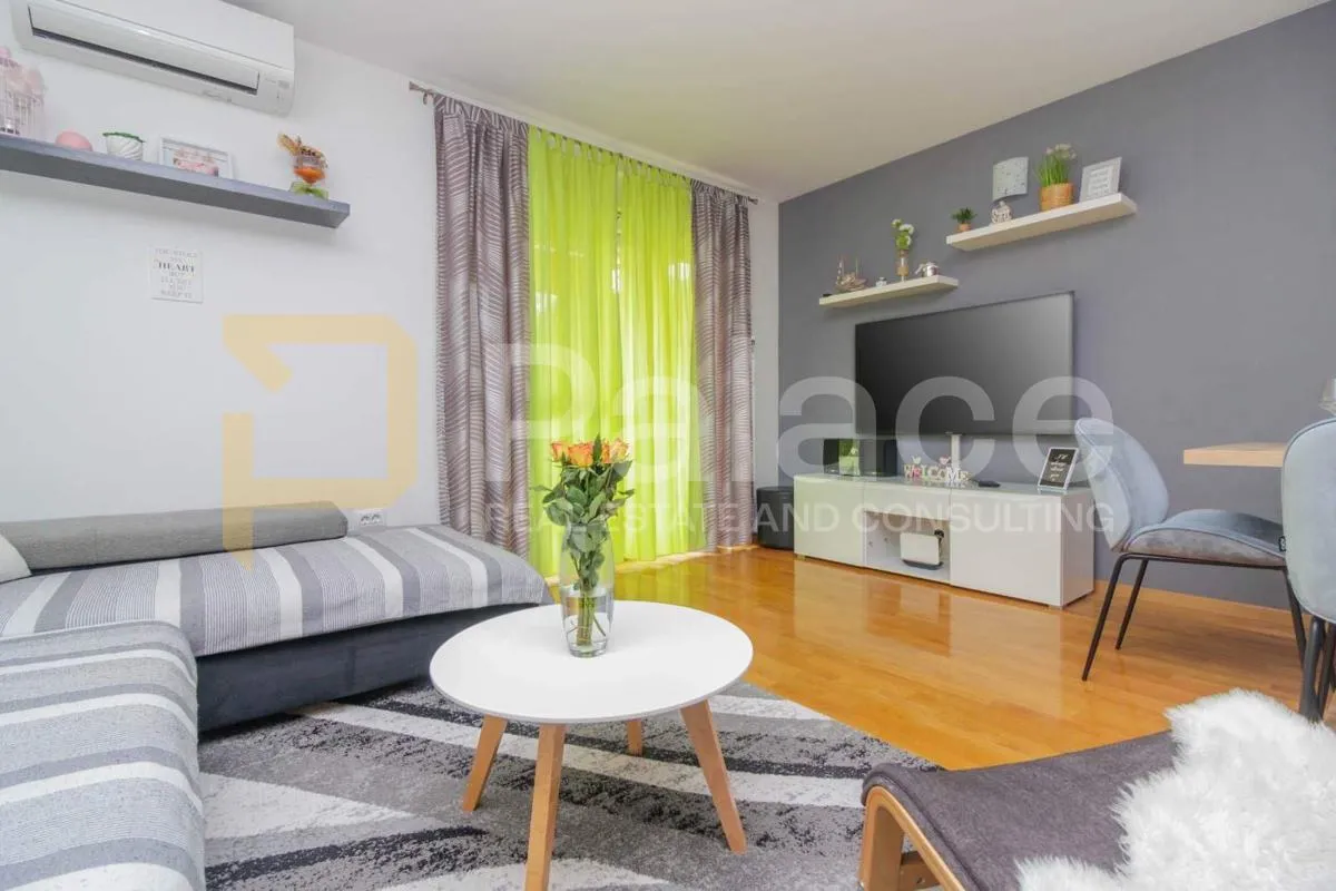 potpuno namješten trosoban stan 82m2 - slika 3