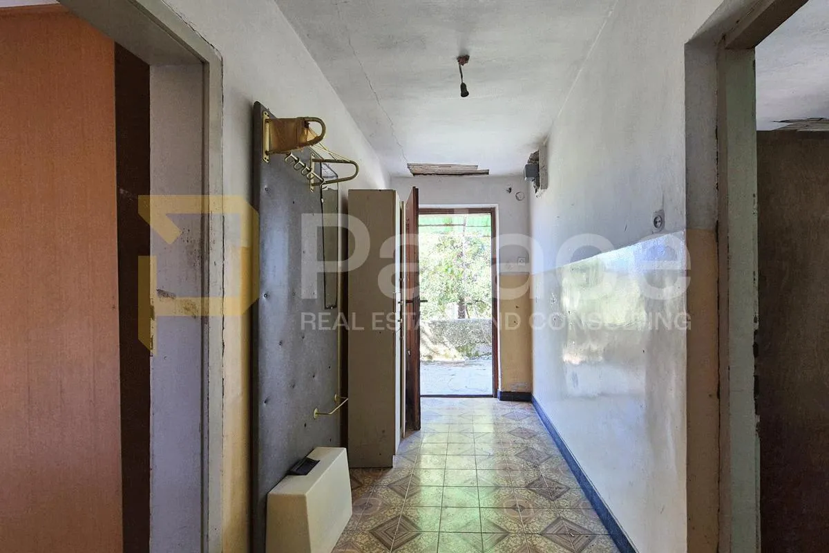 kuća prizemnica za renovaciju u jadrtovcu, 96 m² - slika 13