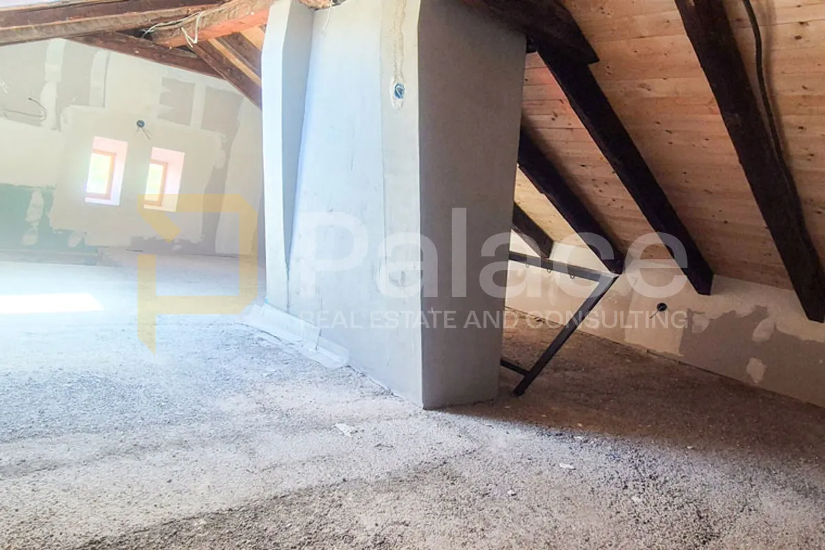renovirani dvoetažni stan s4 u manjoj zgradi: šibenik-centar, 70 m2 - slika 14