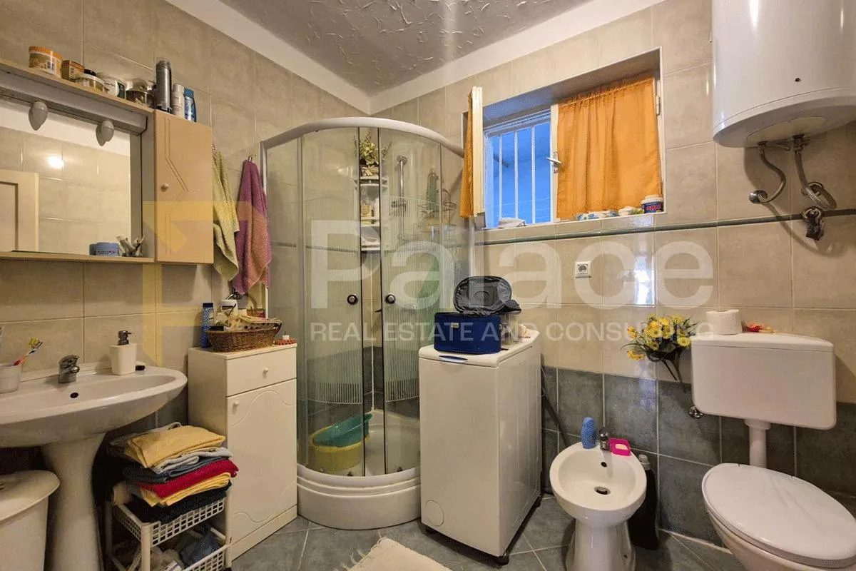 dvosobni stan u prizemlju, baldekin, 65 m2 - slika 6