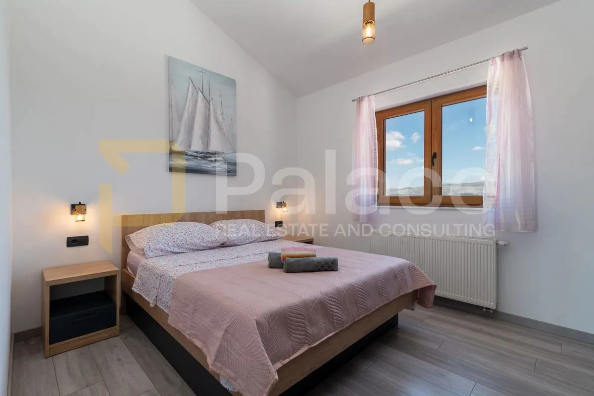 očaravajuća vila za odmor s pogledom na more - slika 15