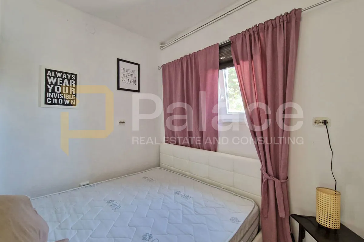 dva stana s bazenom, vrtom i parkirnim mjestima, ika - 89,10 m² - slika 12