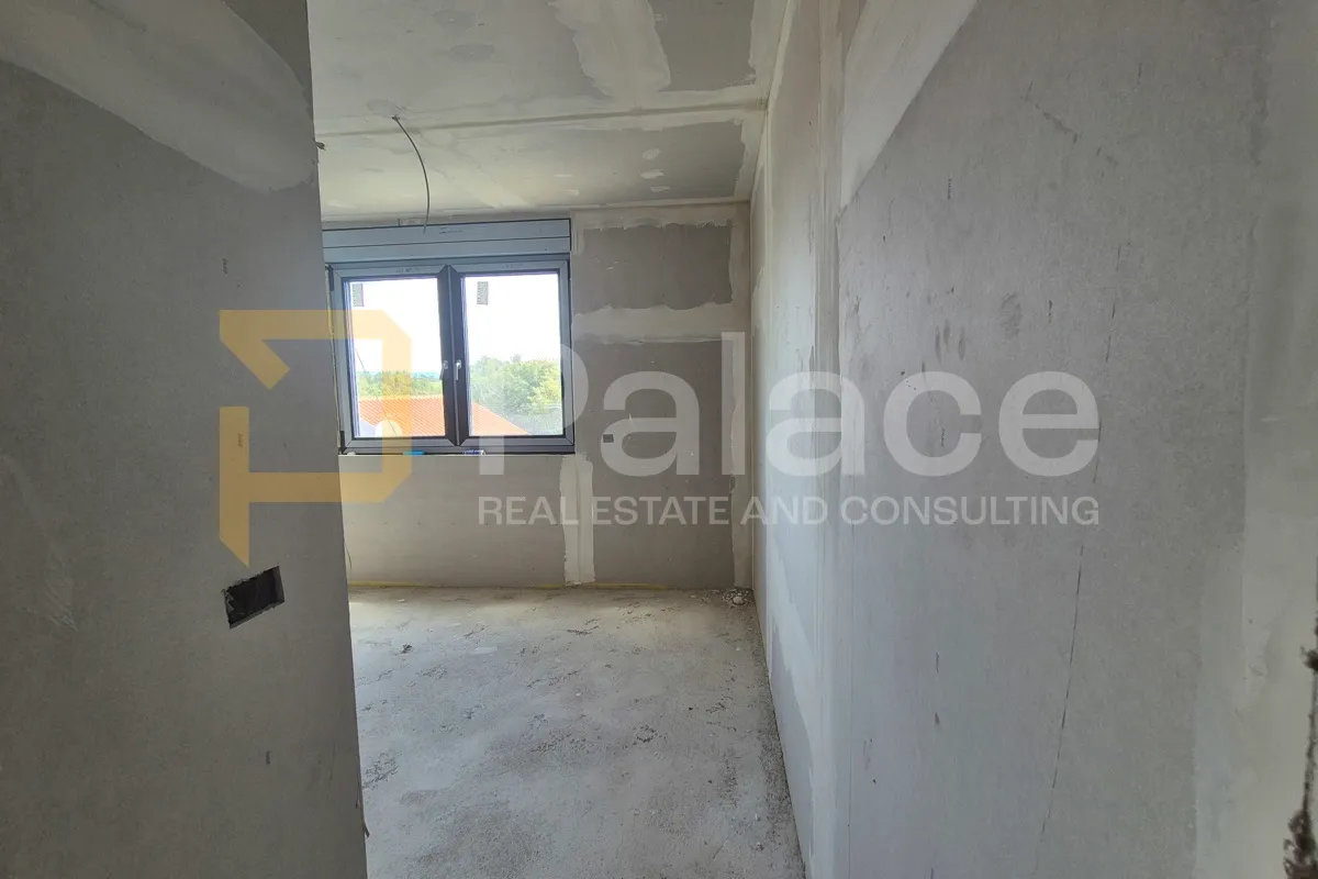 petrčane: penthouse s krovnom terasom i jaccuzijem, 73m2 - slika 15