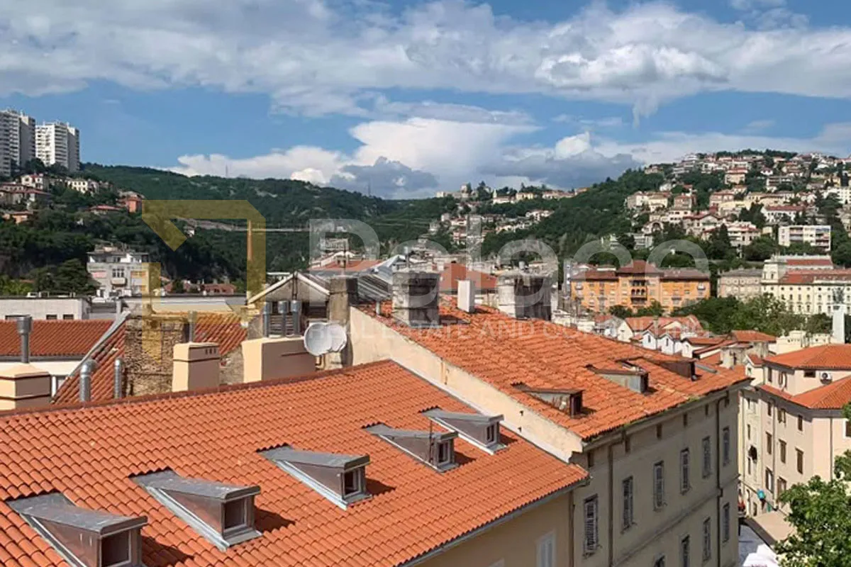 najam dvosobnog stana u centru rijeke, kompletno opremljen, 58 m² - slika 3