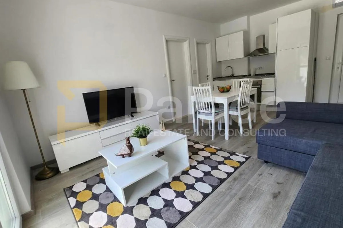 moderno opremljena apartmanska kuća, 1. red do mora, selca - slika 22