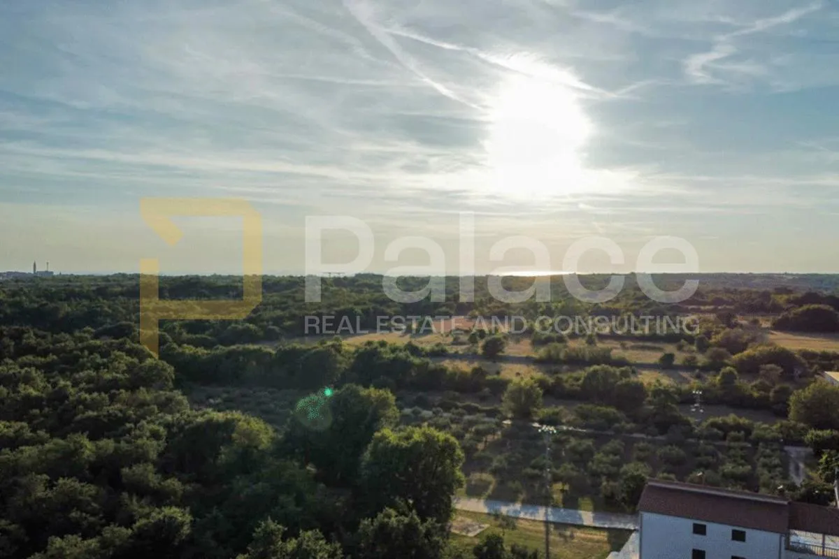 Rijetka ponuda: 8.000 m² investicijskog zemljišta u okolici Vodnjana