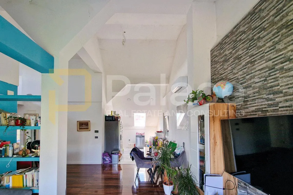 prodaja – kuća s dva stana, trnava, zagreb - slika 13