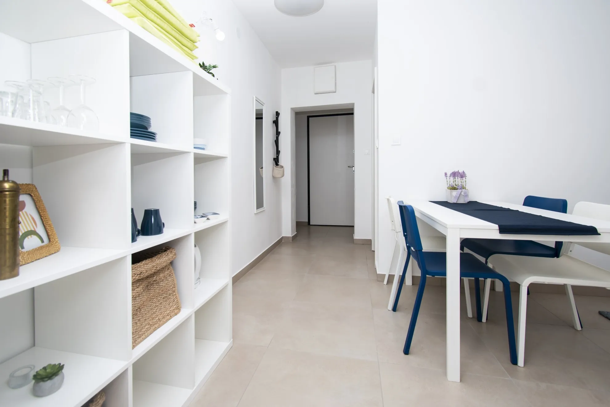 novoređeni stan s garažom i dvorištem, šibenik, 50 m2 - slika 7