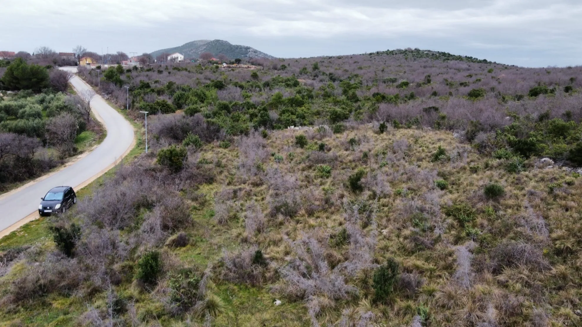 građevinsko zemljište uz cestu, stankovci-velim, 1050 m2 - slika 3