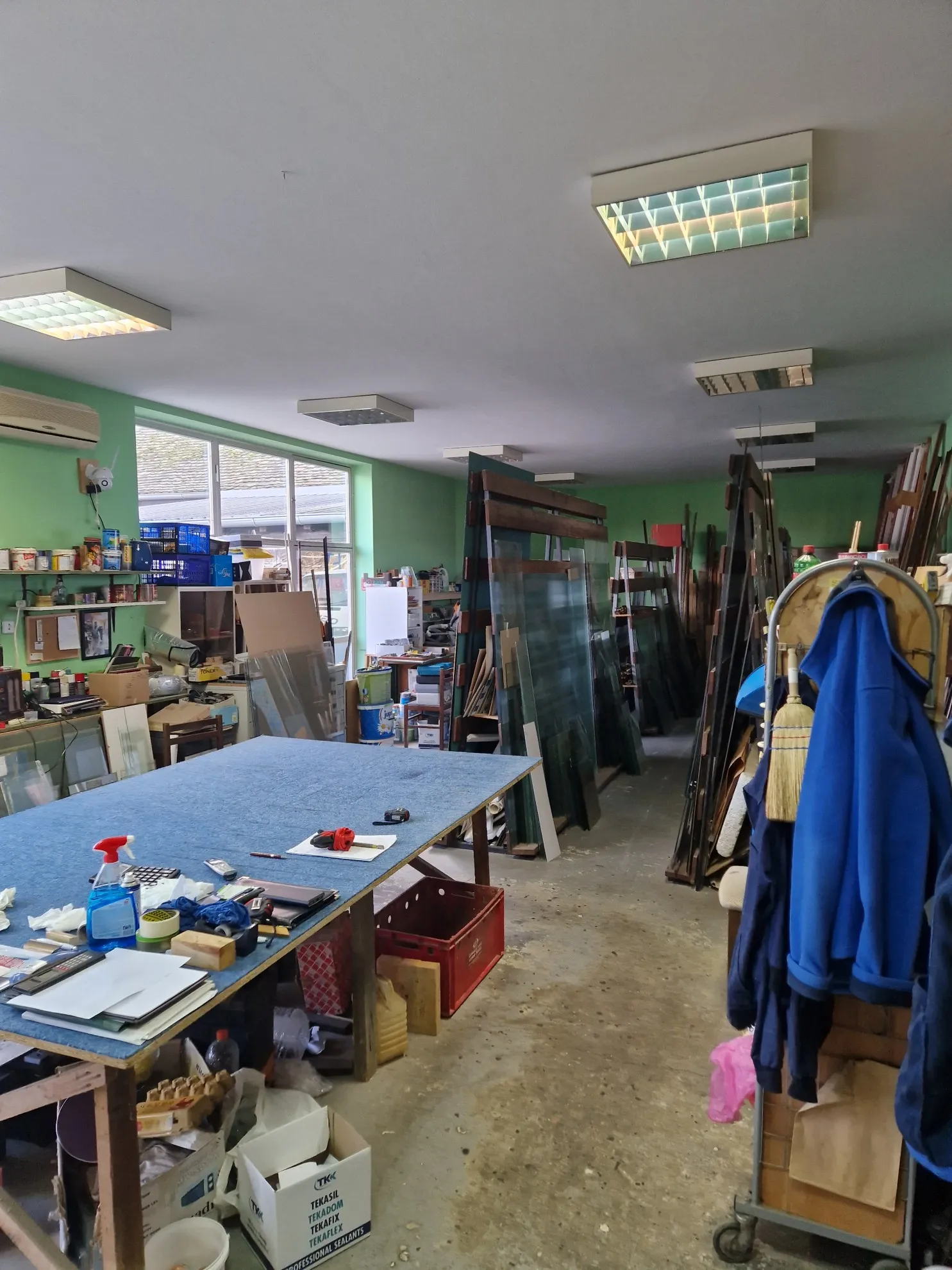 poslovni objekt s kućom,612m2.osijek - slika 11