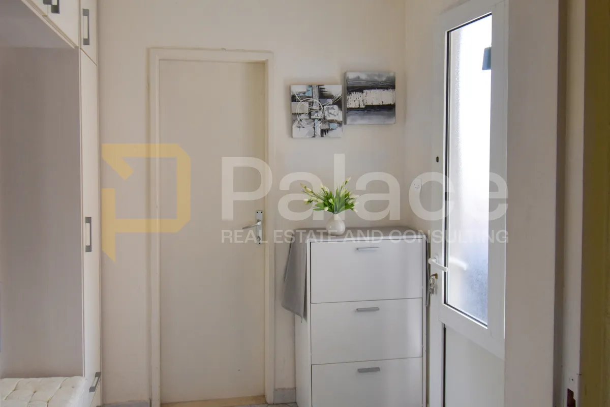 osunčani prostrani stan, 96 m2, split - slika 17